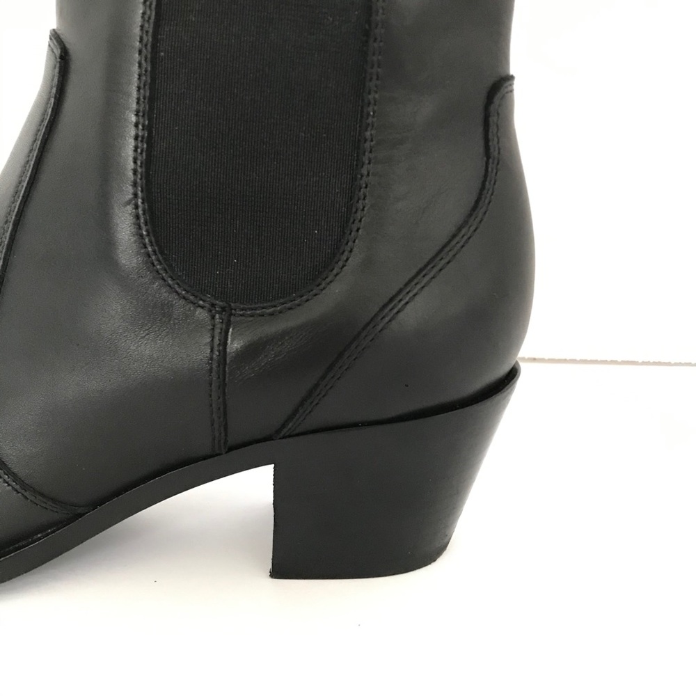 SOLD Gianvito Rossi Milano Austin VIP Black Bootie - Picture 9 of 12